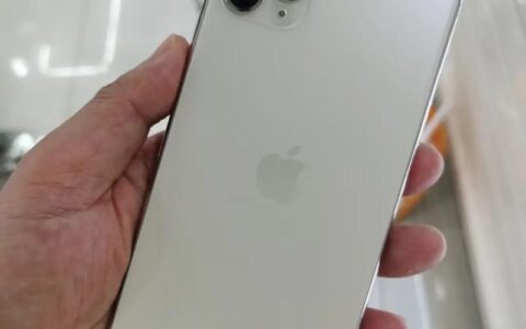11pm是双卡吗？